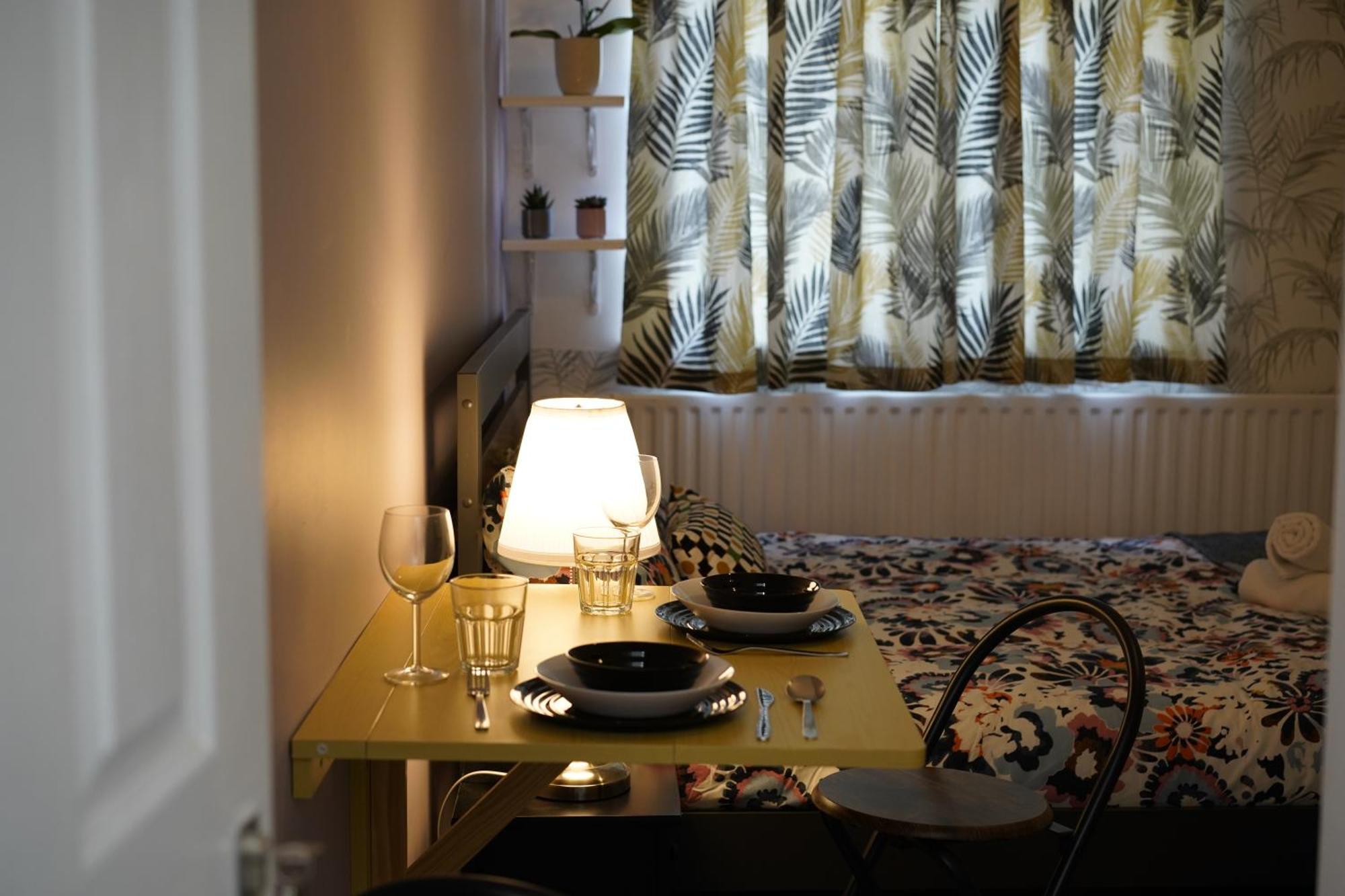City Nest Studio #3 Londra Esterno foto